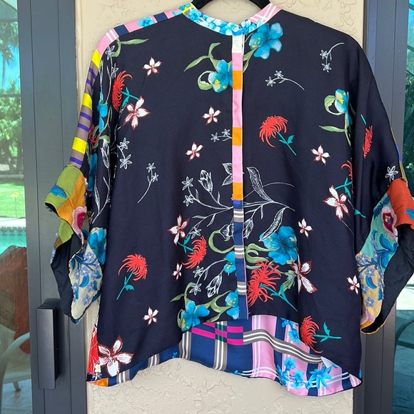 Johnny Was xs reversible top. Gorgeous and perfect condition. - Picture 1 of 6